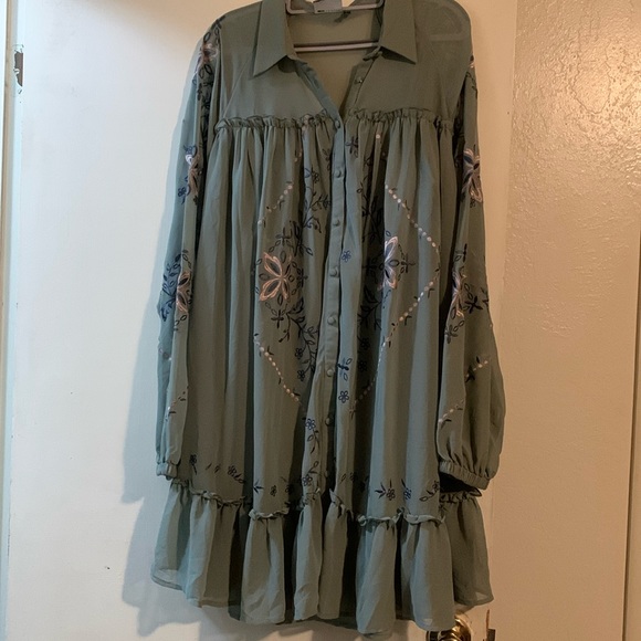 ASOS Curve Dresses & Skirts - New ASOS Design Curve sage green long sleeve babydoll dress